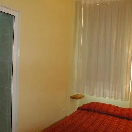 Residencial Castromira Daire *