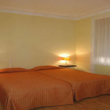 Residencial Castromira Lisboa